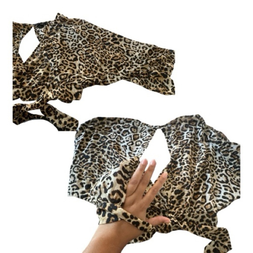 Leopard Print Wrap Top - Picture 2 of 4
